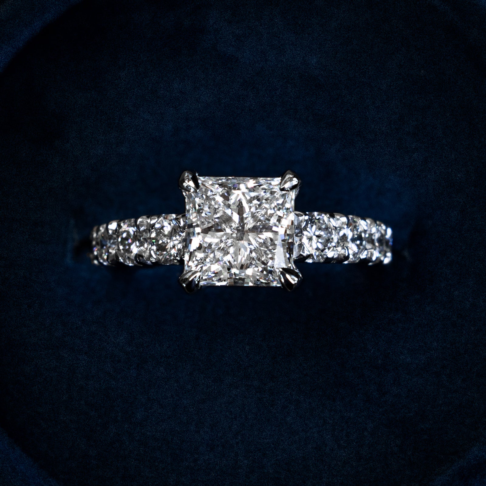 2 carat princess cut diamond with accent diamonds