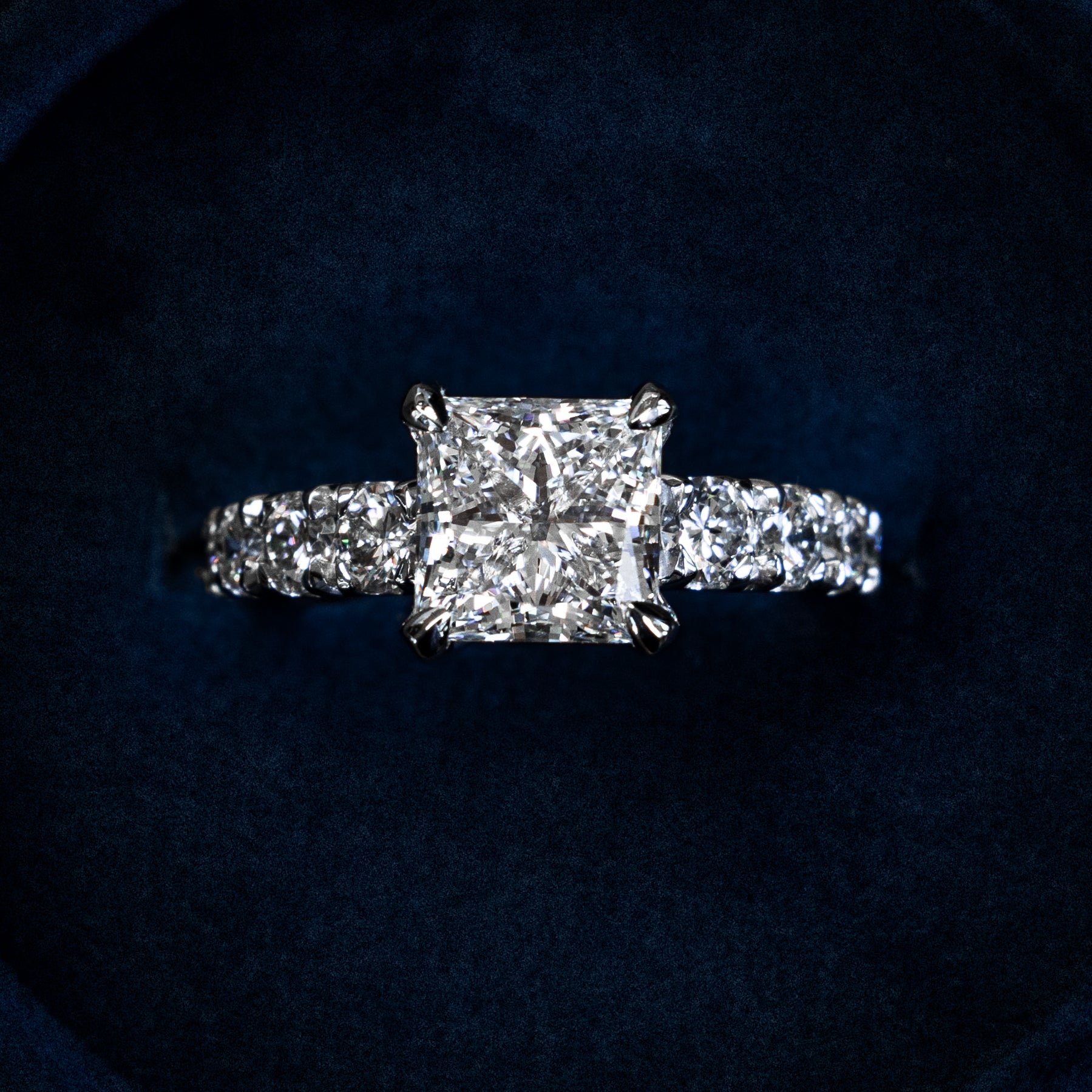 2 carat princess cut diamond with accent diamonds
