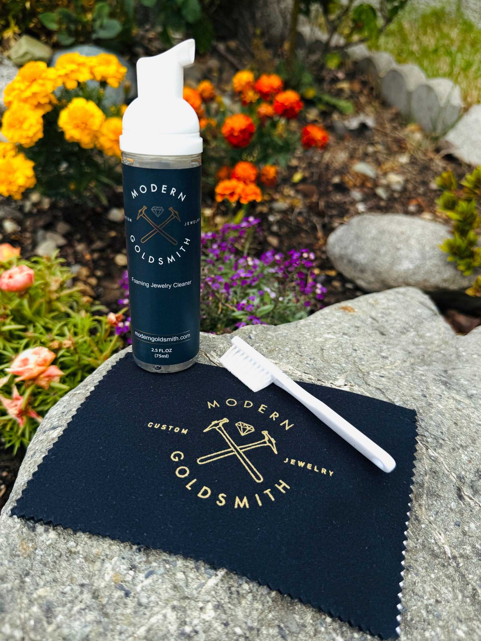 Foaming Jewelry Cleaner