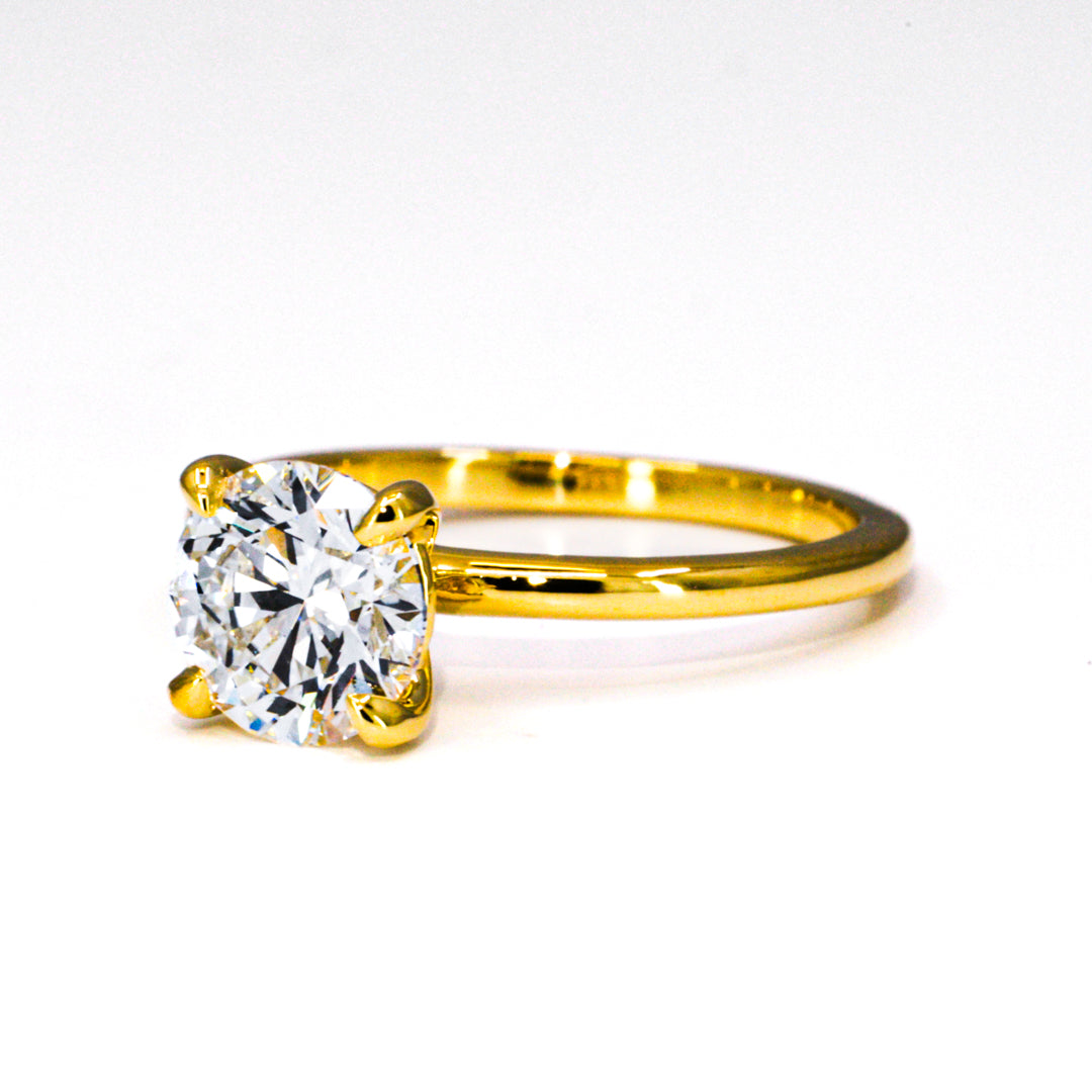 Timeless Royal Gold Solitaire
