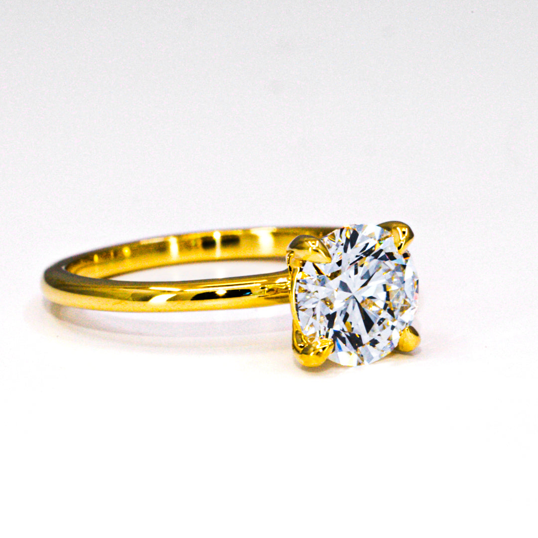 Timeless Royal Gold Solitaire