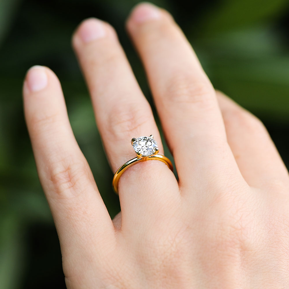 Timeless Royal Gold Solitaire